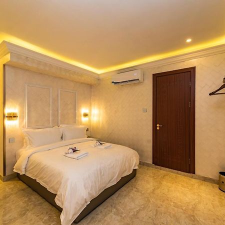 Ac Residence - Behind Cititel Hotel Кота Кинабалу Екстериор снимка