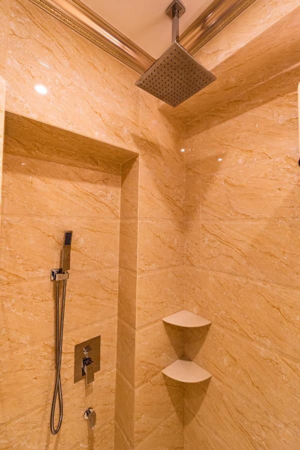 Ac Residence - Behind Cititel Hotel Кота Кинабалу Екстериор снимка